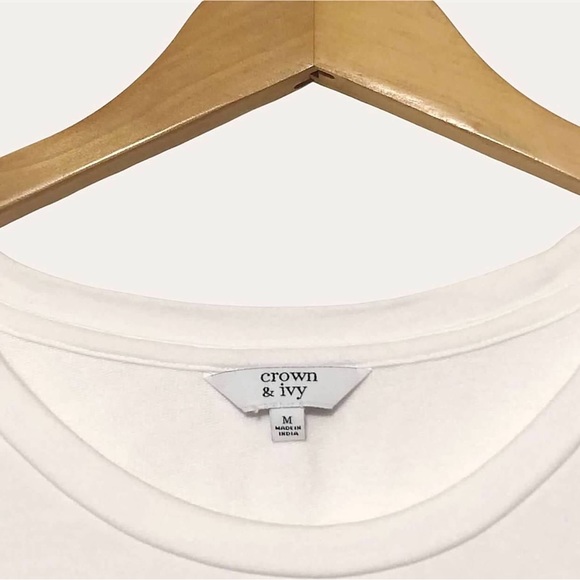 Crown & Ivy Paradise Tee - Picture 5 of 8